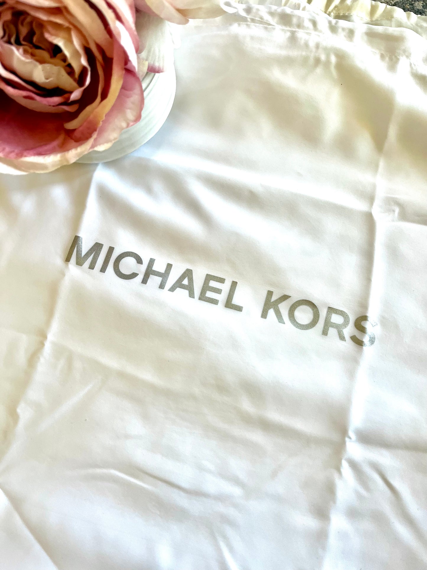 Michael Kors Medium 18 x 18 Dust Bag