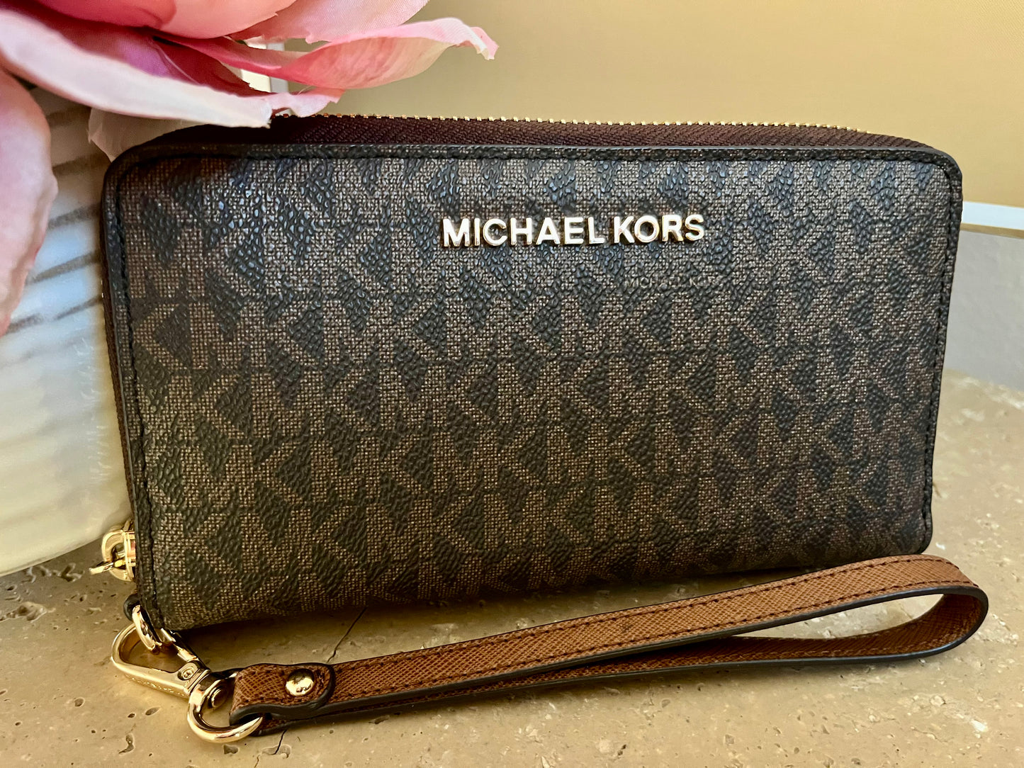 Michael Kors Logo Zip Wallet