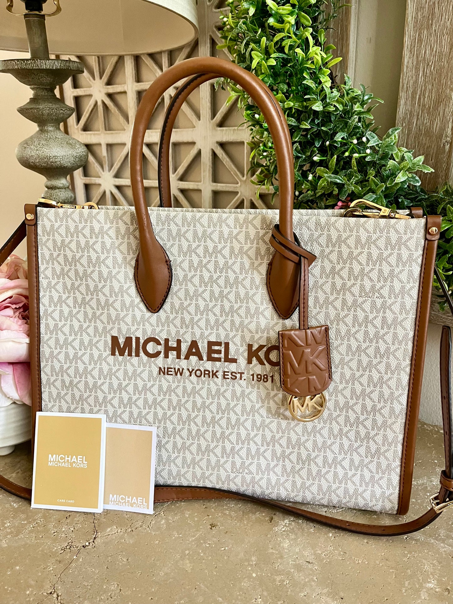 NEW Michael Kors Mirella Vanilla Logo Large Tote with Crossbody Strap