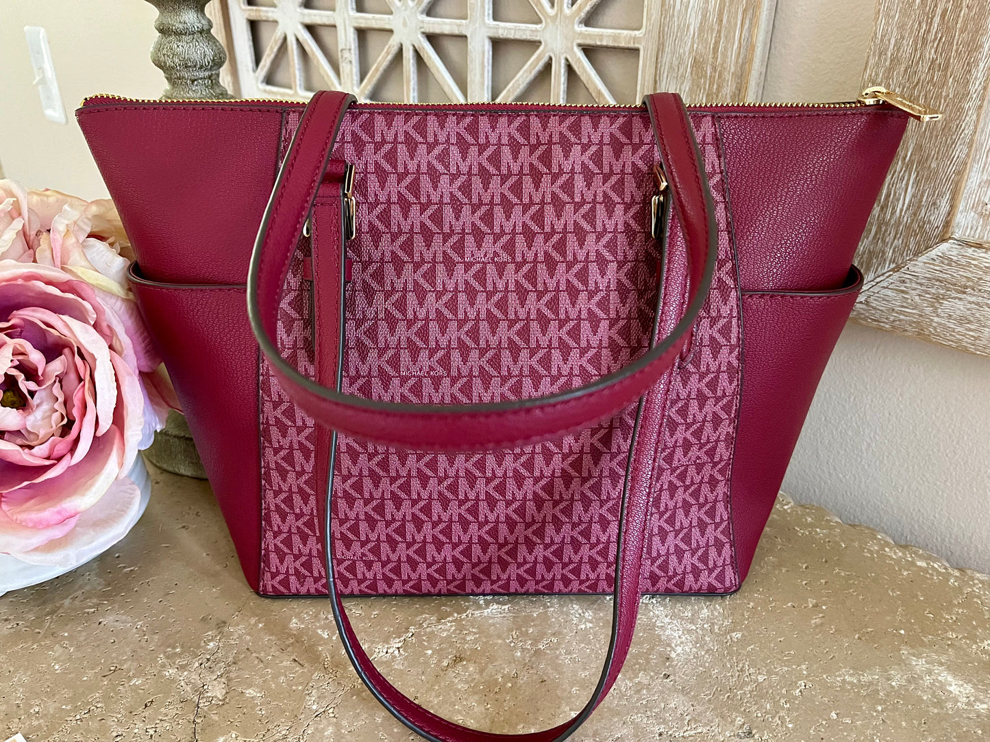 NEW Michael Kors Medium Jet Set Burgundy Tote