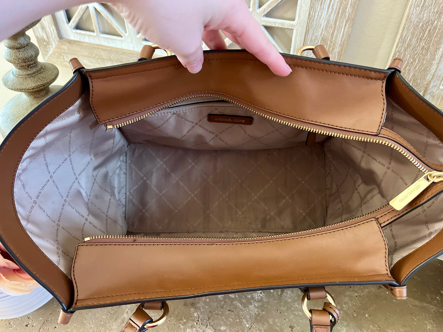 Michael Kors Large Beige Zip Tote