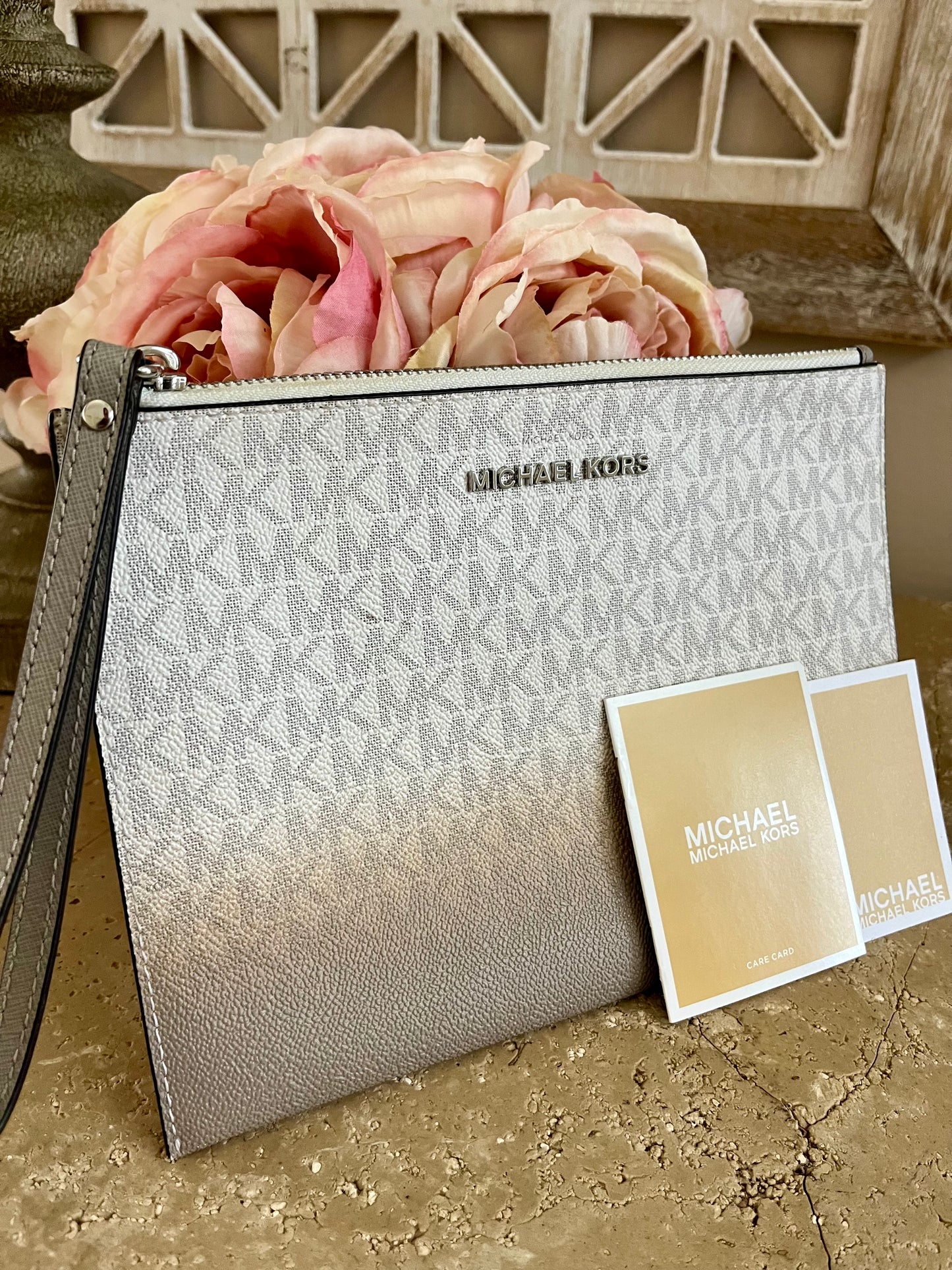 Michael Kors Vanilla Gray Logo Ambre Large Wristlet