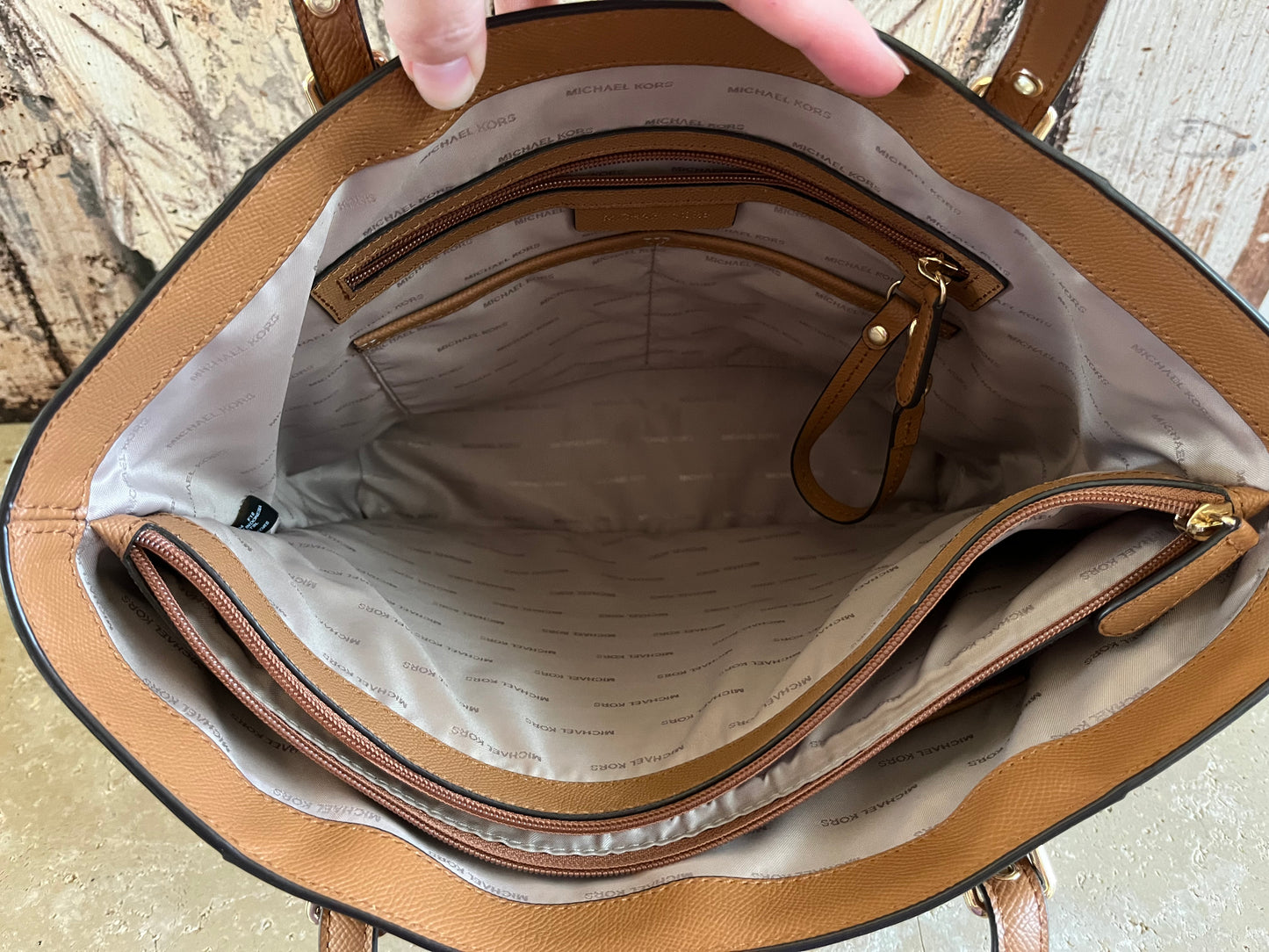 Michael Kors Large Acorn Voyager Tote