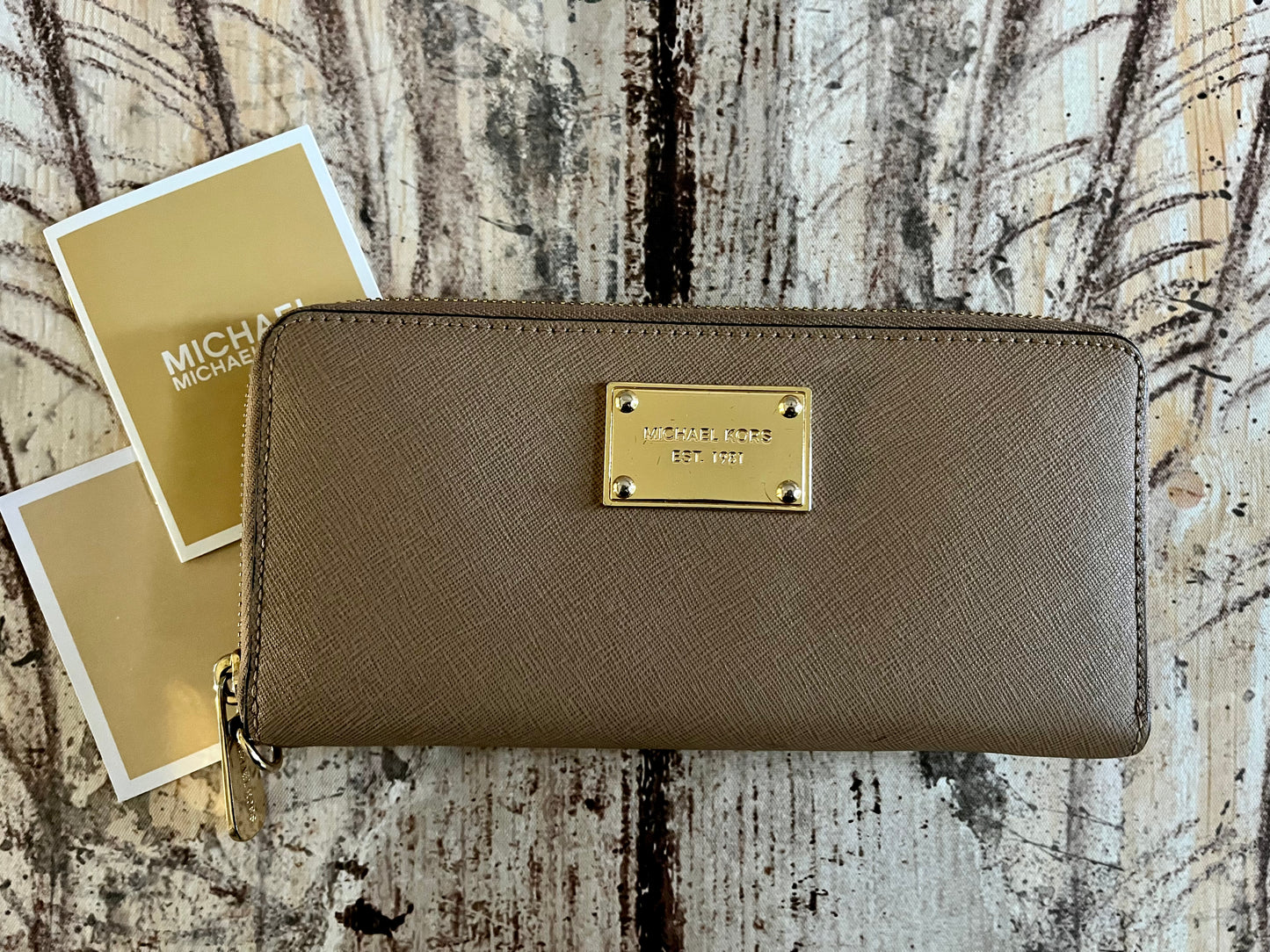 Michael Kors Large Beige Zip Wallet