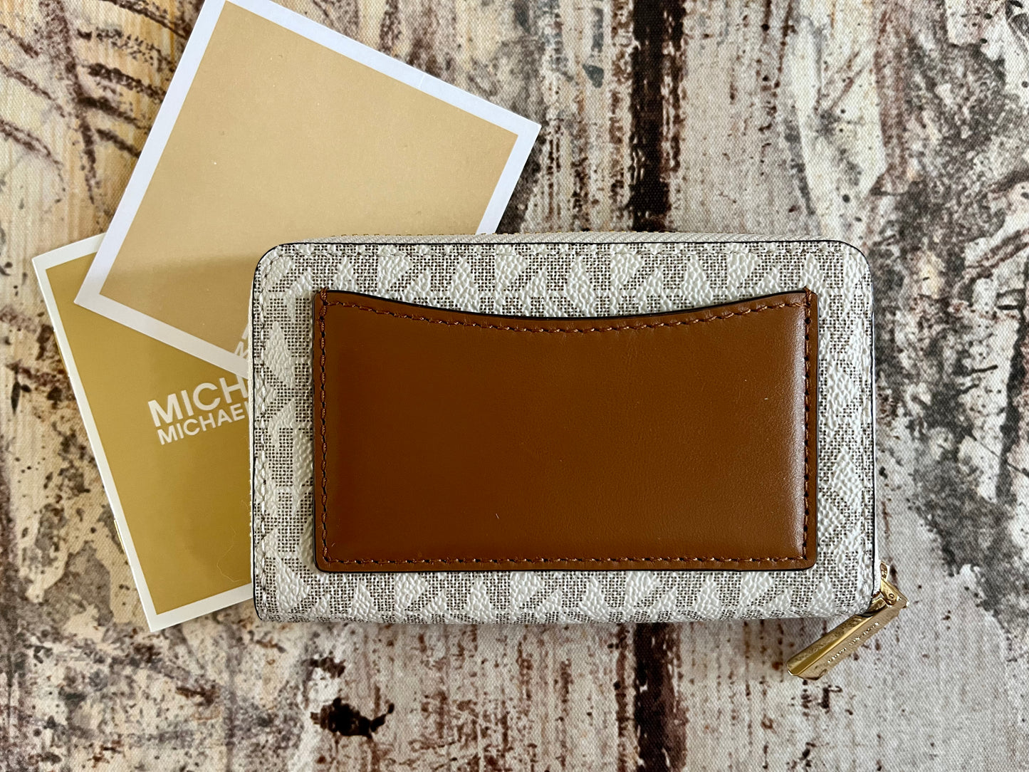 Michael Kors Small Vanilla Logo Zip Wallet