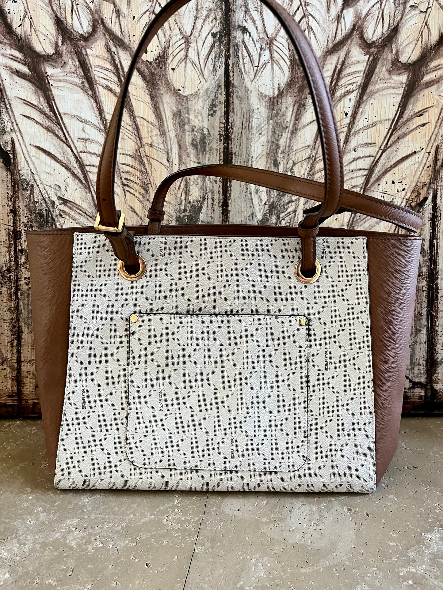 Michael Kors Large Vanilla Logo Tote