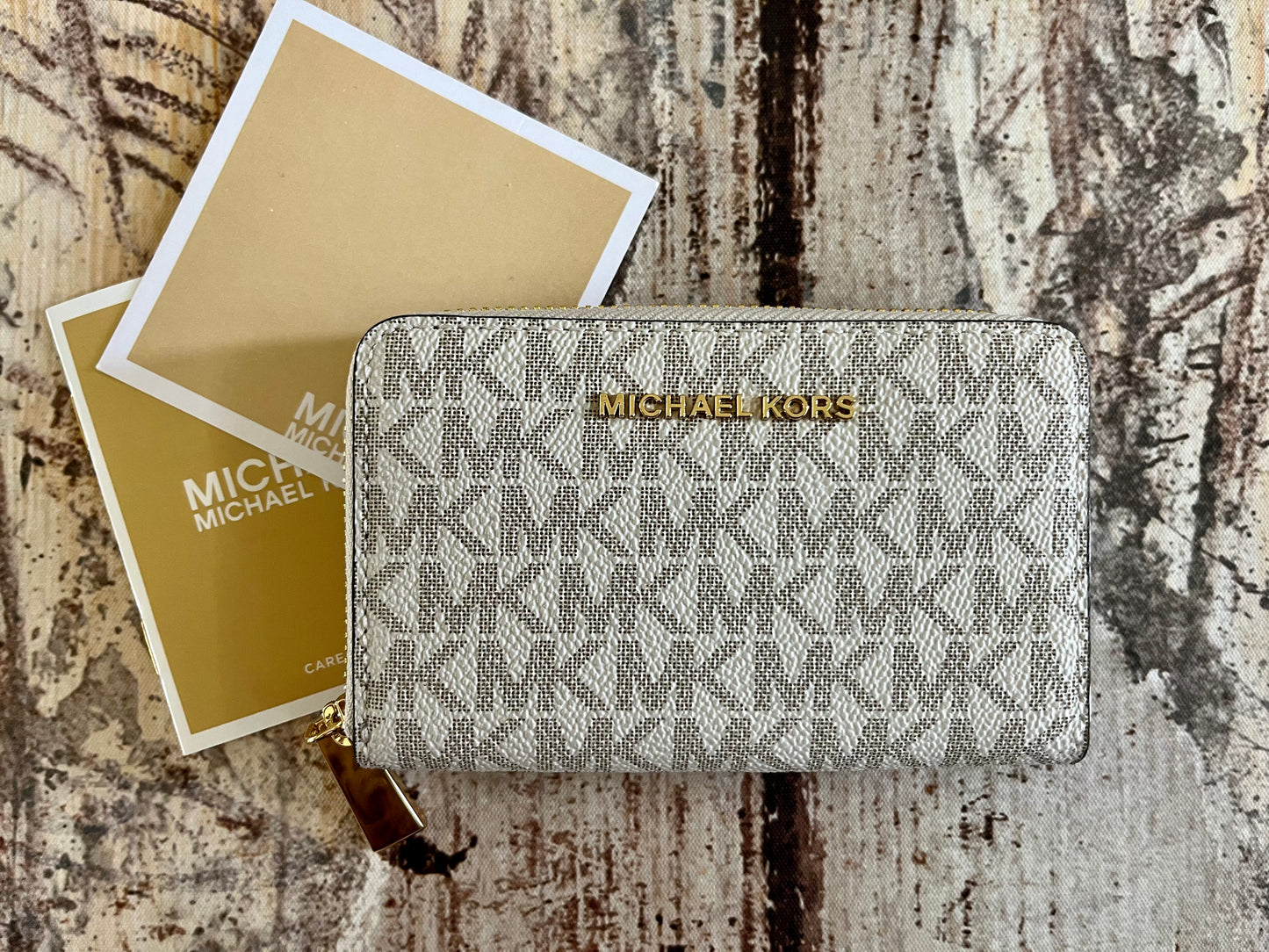 Michael Kors Small Vanilla Logo Zip Wallet