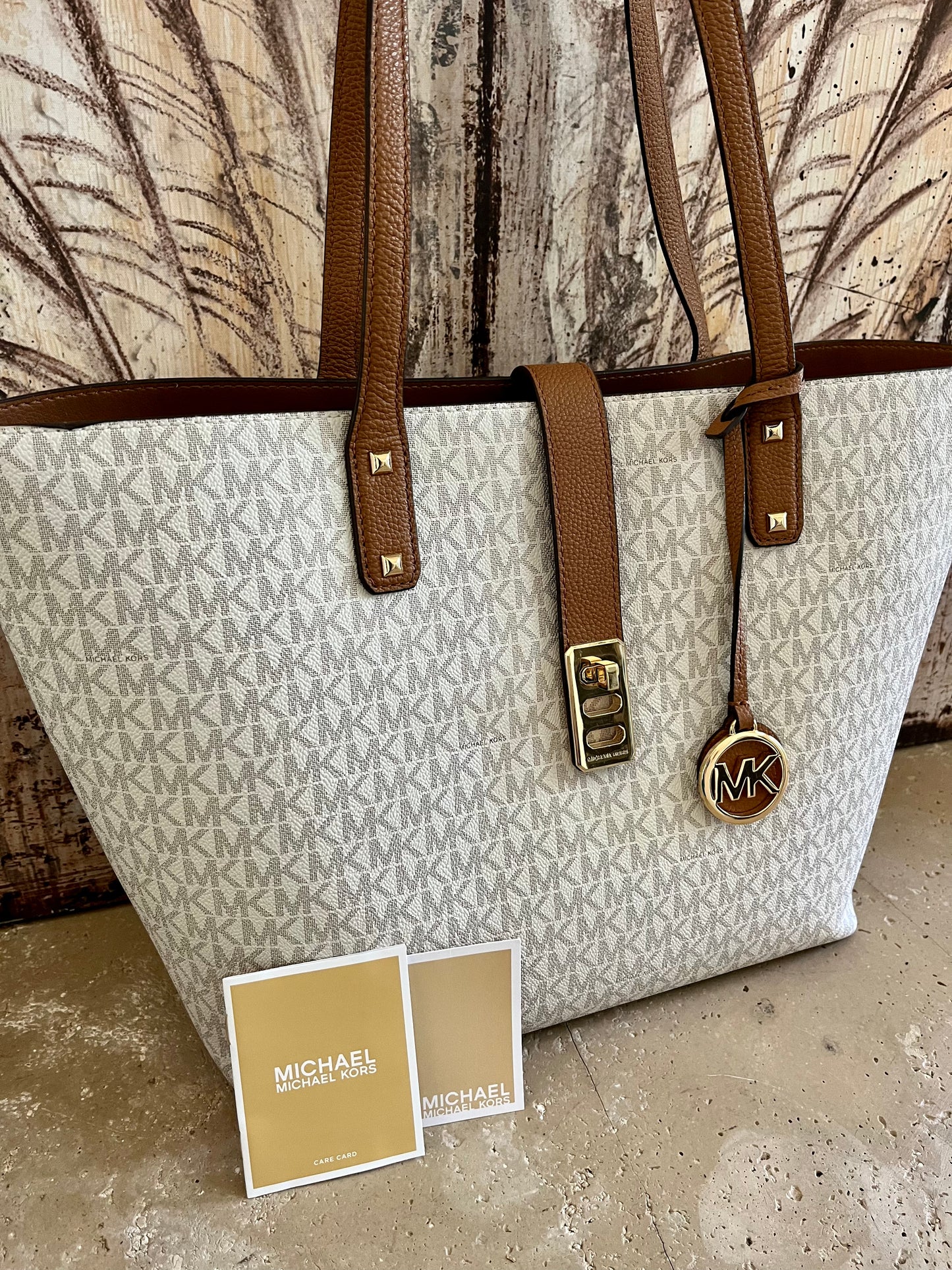 Michael Kors Large Vanilla Logo Open Tote