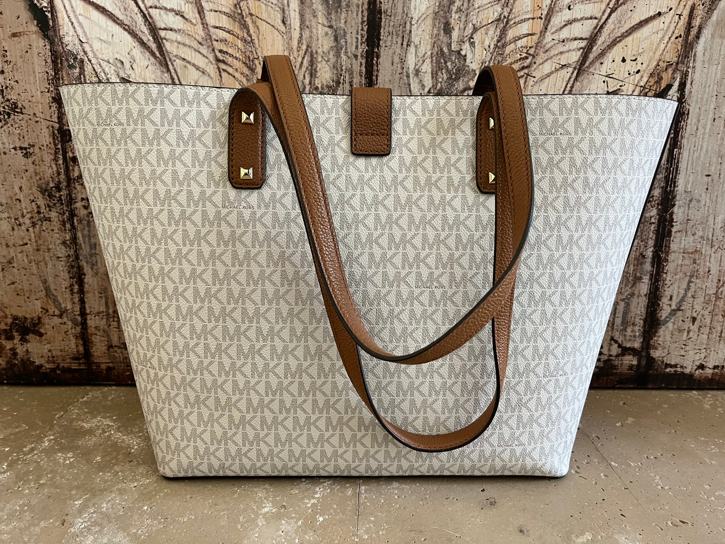 Michael Kors Large Vanilla Logo Open Tote