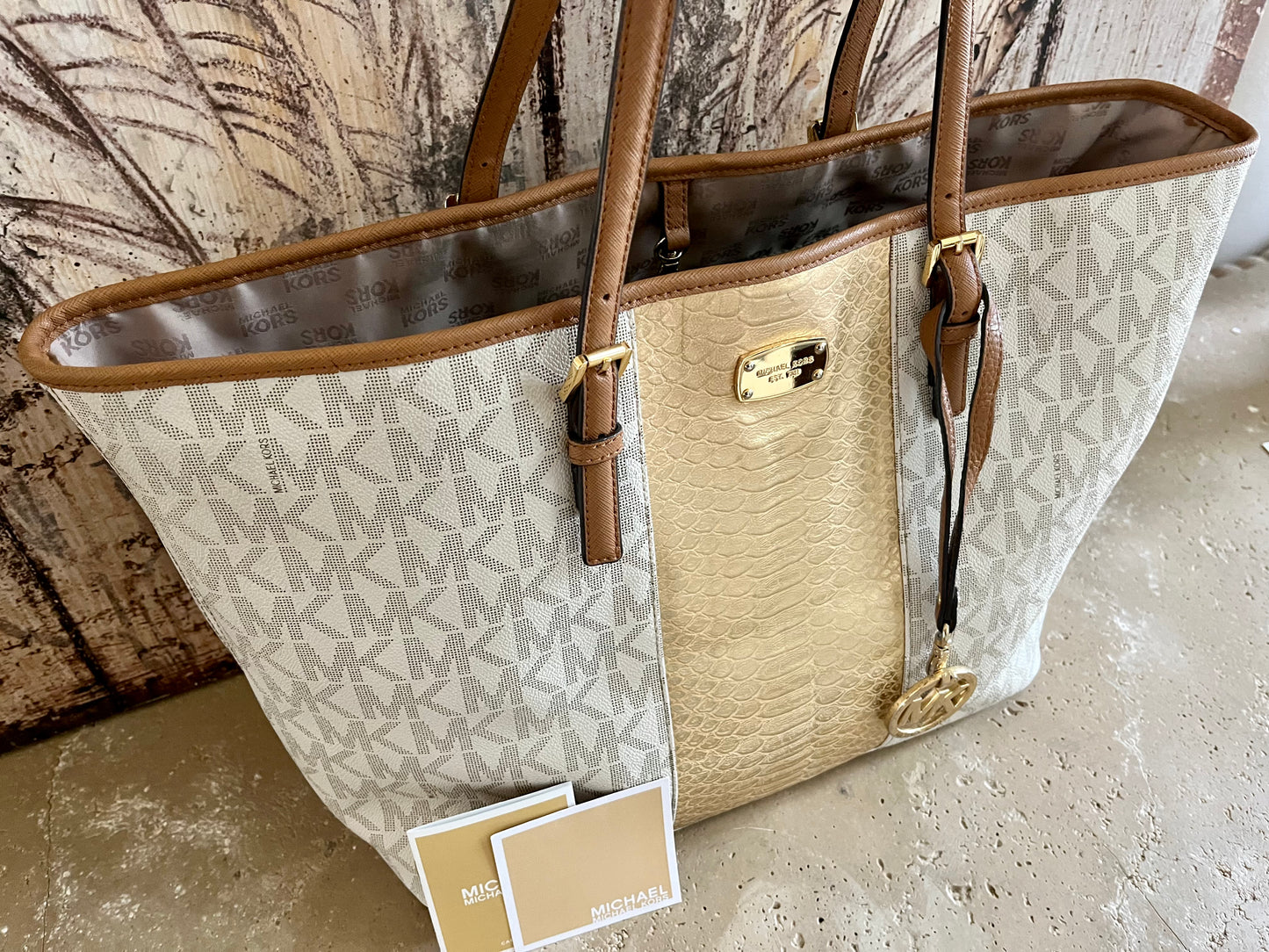 Michael Kors Large Vanilla & Gold Logo Open Tote