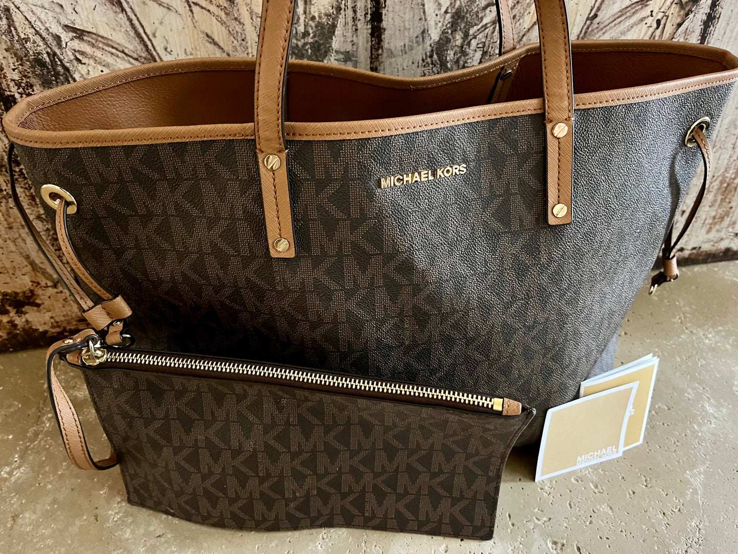 Michael Kors Large Neverfull Drawstring Open Tote with Matching Wristlet