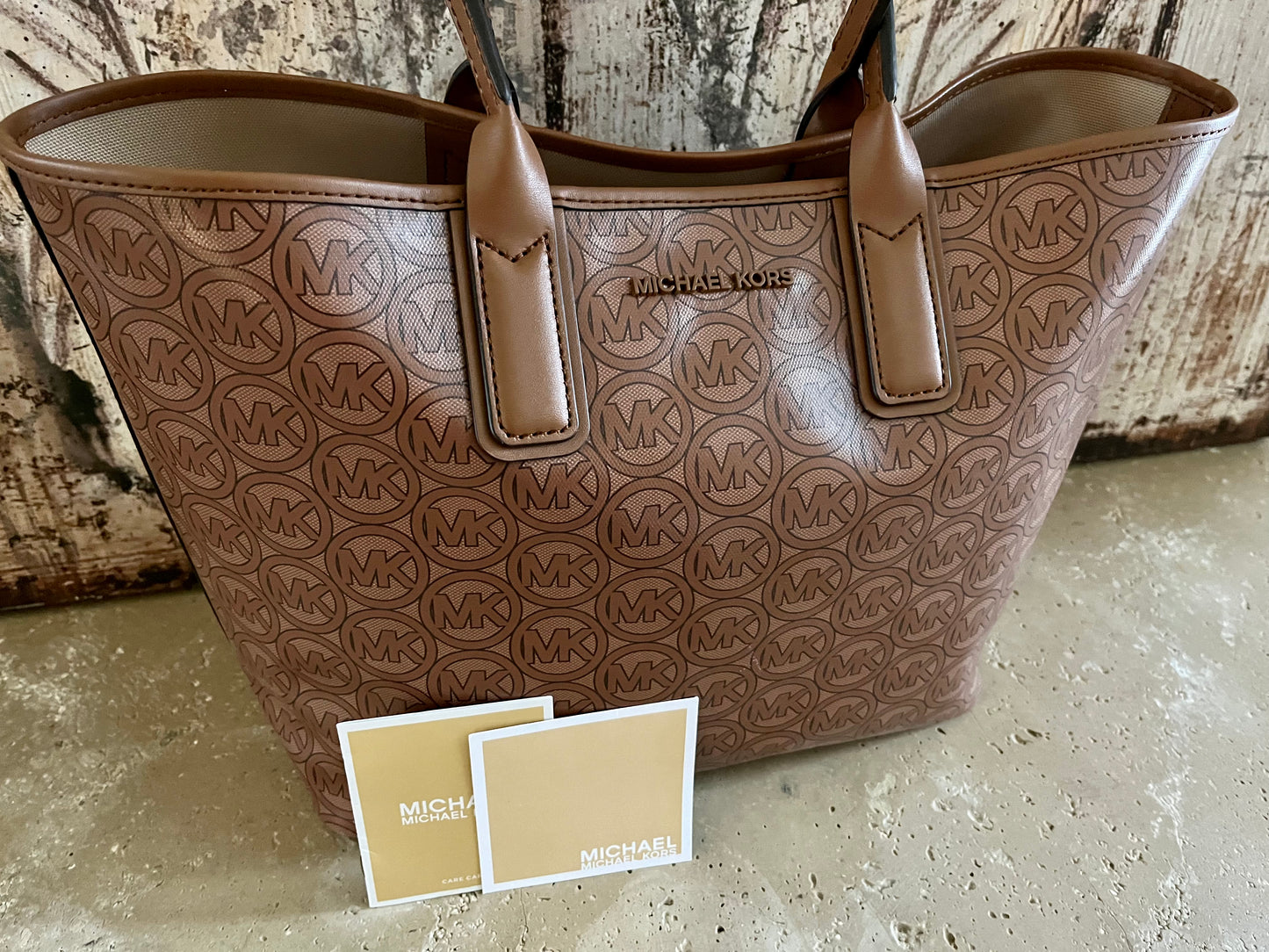 Michael Kors Beige Logo Med Tote